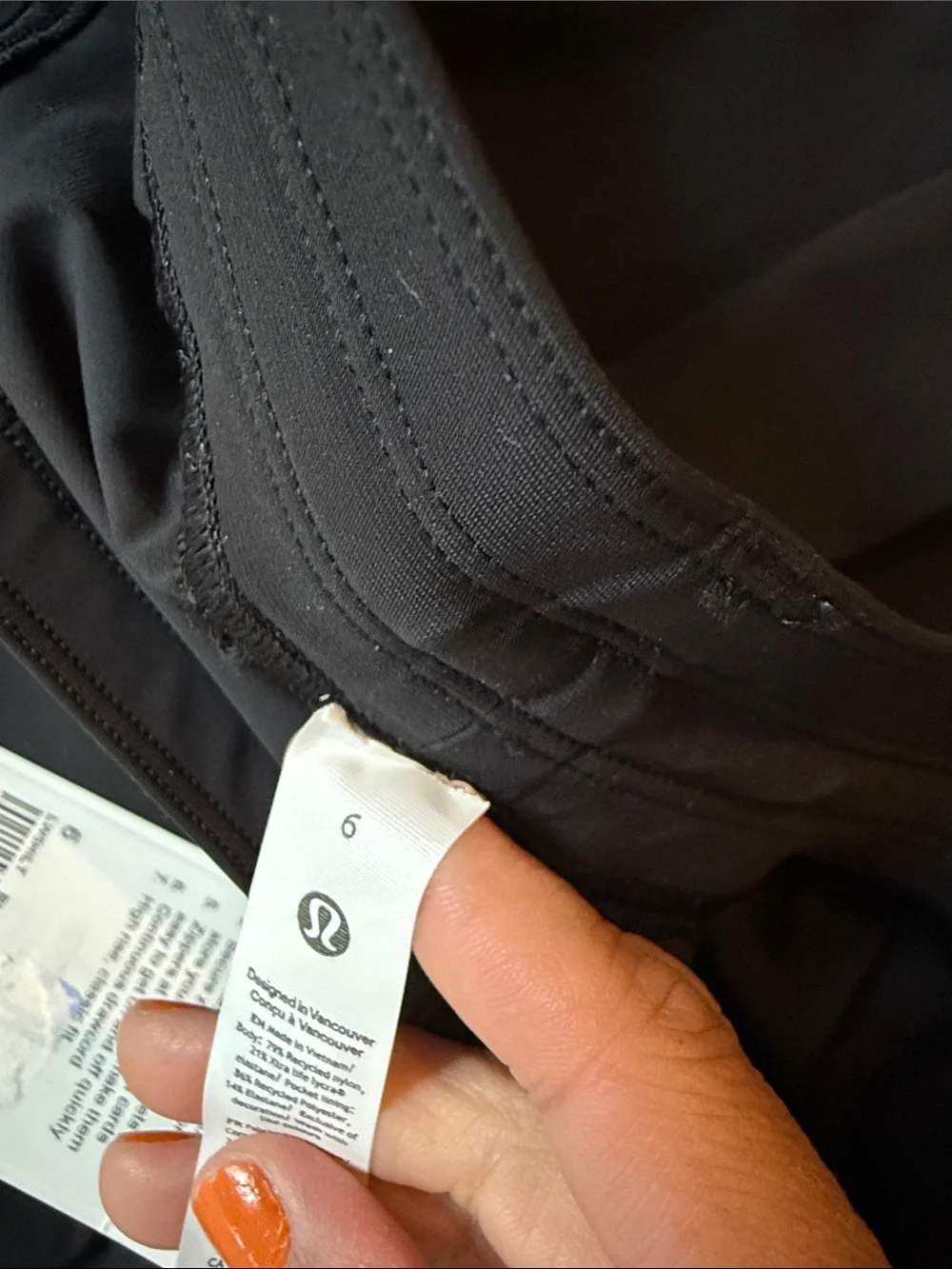 lululemon athletica woman’s 6 black  Performance Joggers